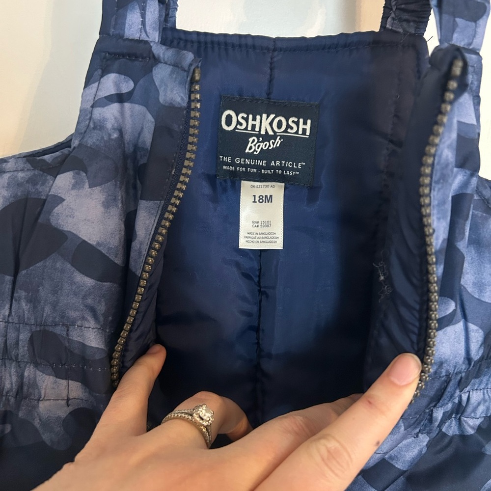 OshKosh B'gosh Navy Camouflage Jacket And Snow Pants - Picture 4 of 12